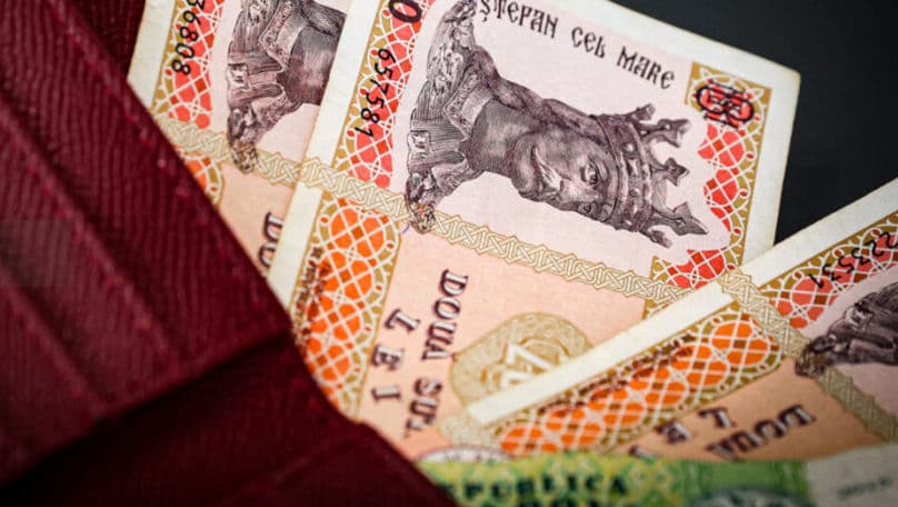 Tinerii profesori vor beneficia de indemnizații de până la 300 de mii de lei