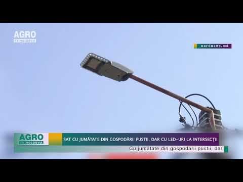 Sat pe jumătate pustiu, dar cu LED-uri la intersecții