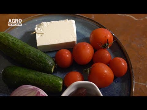 Rețeta Săptămânii – Frittata, salată grecească