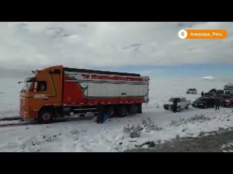 (VIDEO) În Bolivia și Peru a nins neobișnuit de mult