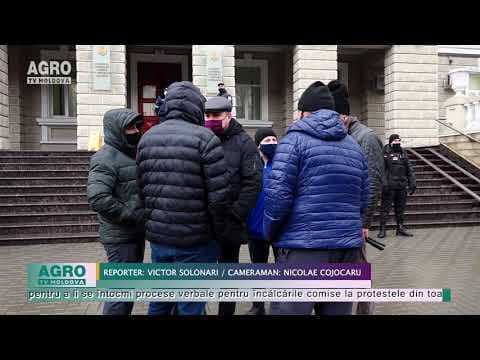 Zeci de agricultori protestatari au primit citații de la poliție