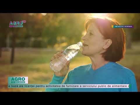 Oamenii de la sate beau apă tehnică în loc de potabilă. Operatorii ar putea rămâne fără licență