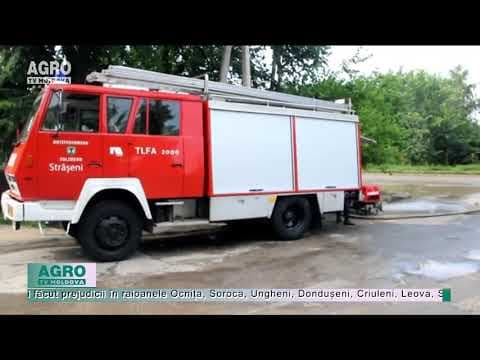 Oamenii de la sate au cerut ajutorul salvatorilor