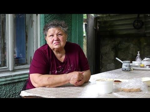 AU IZBUCNIT ÎN LACRIMI DE RECUNOȘTINȚĂ. Mai mulți bătrâni singuratici au beneficiat de prânzuri calde / VIDEO