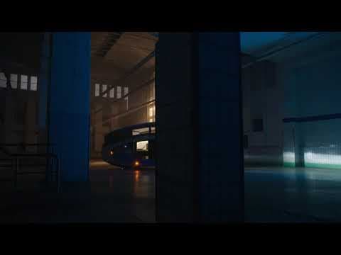 (VIDEO) O CASĂ PE ROȚI CU ENERGIE SOLARĂ