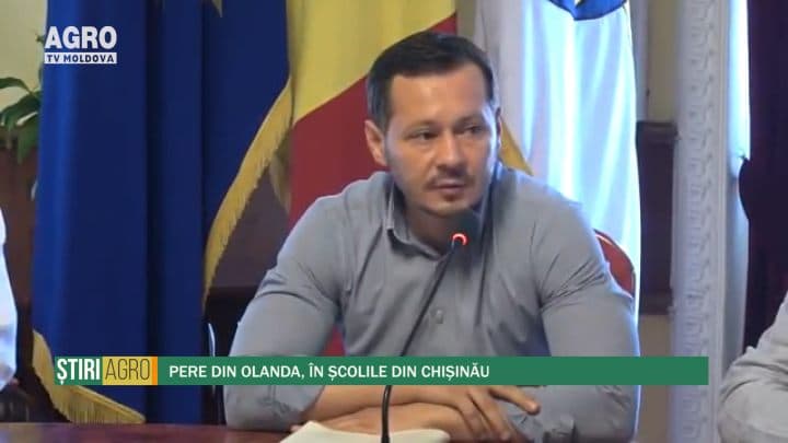 Pere din Olanda, în școlile din Chișinău