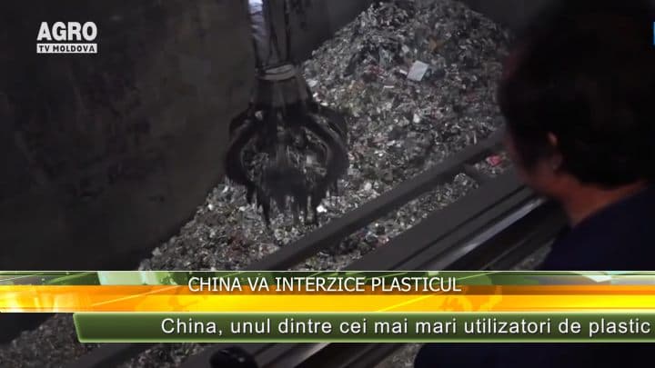China va interzice plasticul