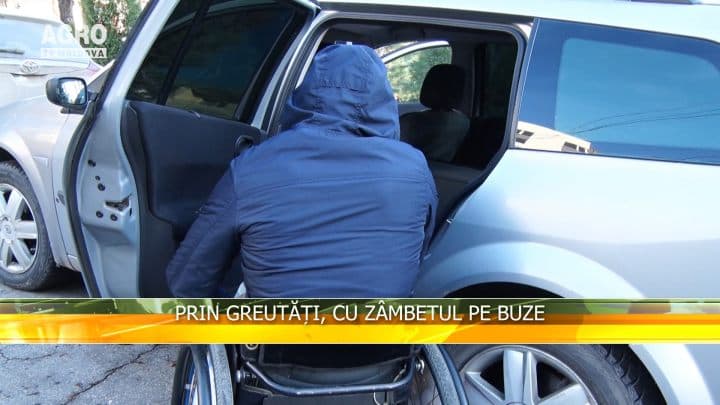 Prin greutăți, cu zâmbetul pe buze
