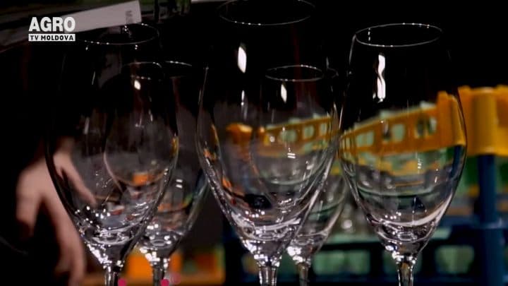 Vinurile moldovenești, tot mai apreciate de străini