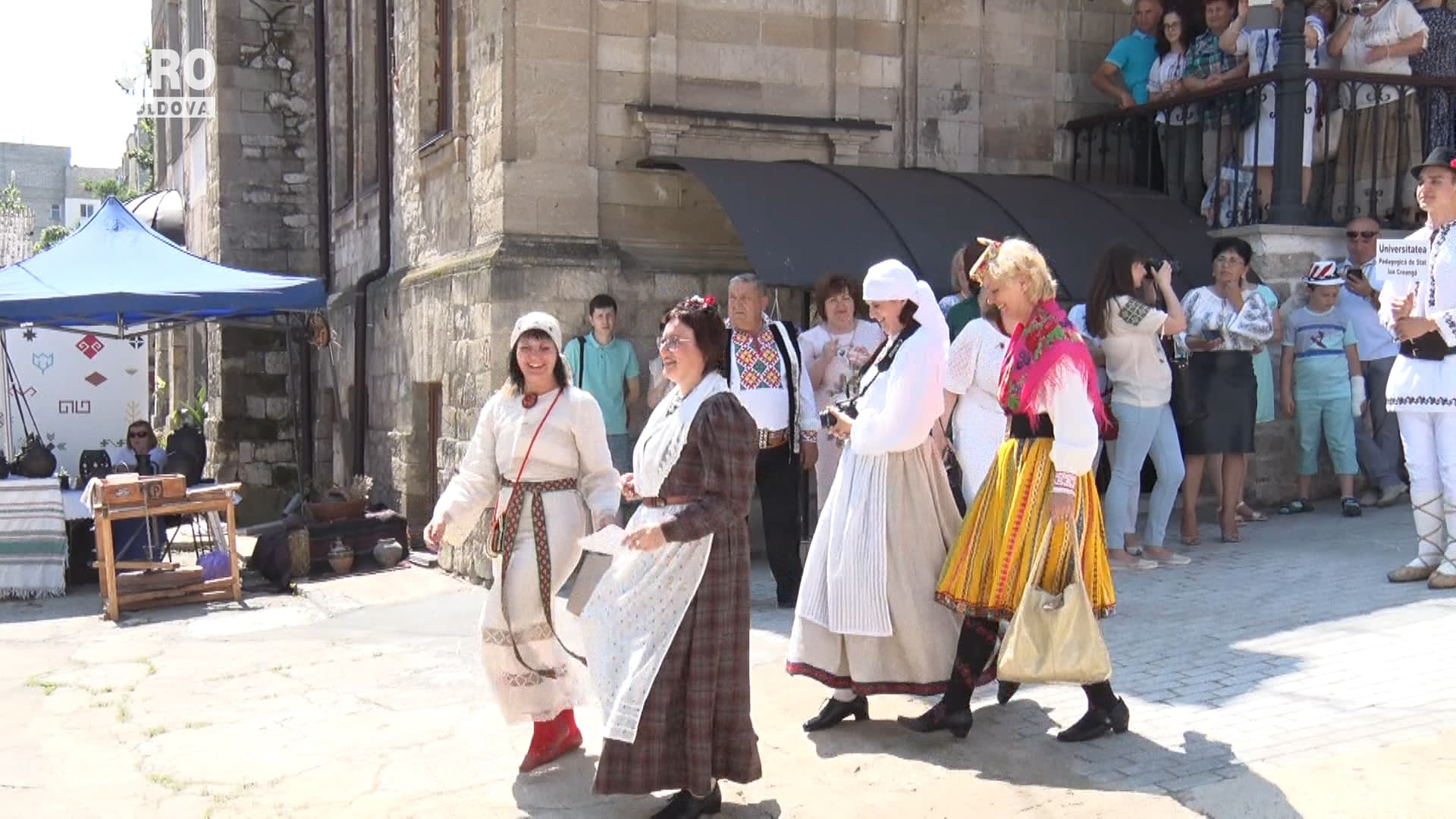 Românii de pretutindeni celebrează ia