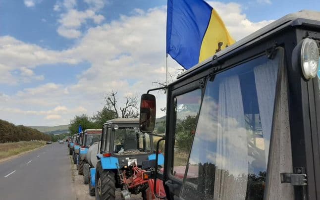 Fermierii de la Fălești vor protesta vineri