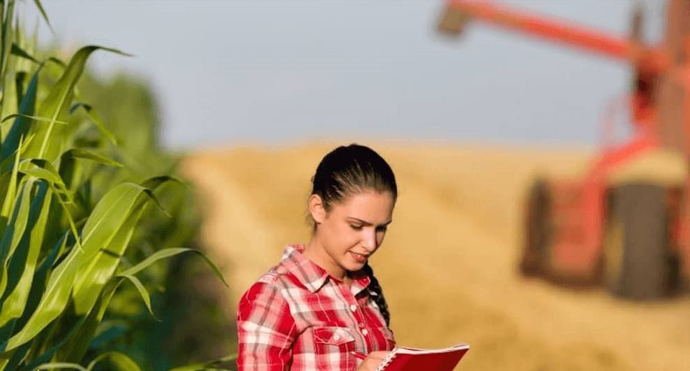 Tot mai puțini aleg să facă studii în agricultură