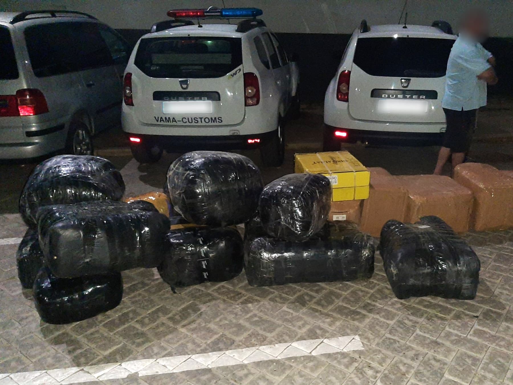Mărfuri de peste un milion de lei, confiscate de polițiști