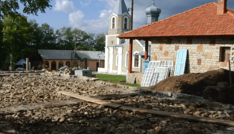 Contribuiți la construirea unei case pentru copii orfani