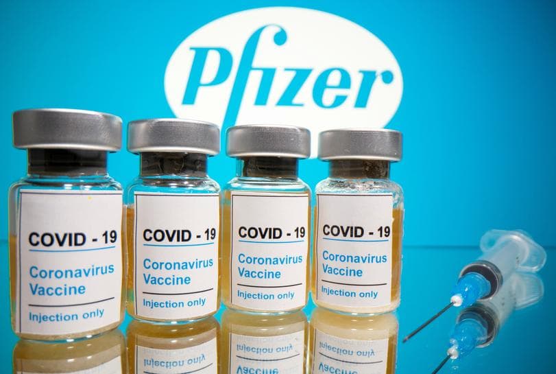 Pfizer, BioNTech, afirmă că vaccinul lor COVID-19 este eficient cu peste 90%