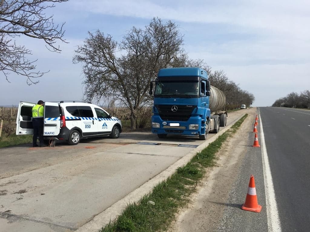 Cu camionul la cântar