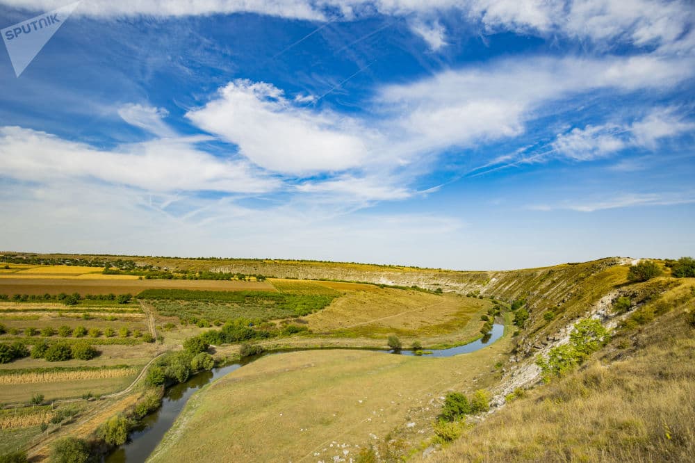 Ploi și temperaturi ridicate