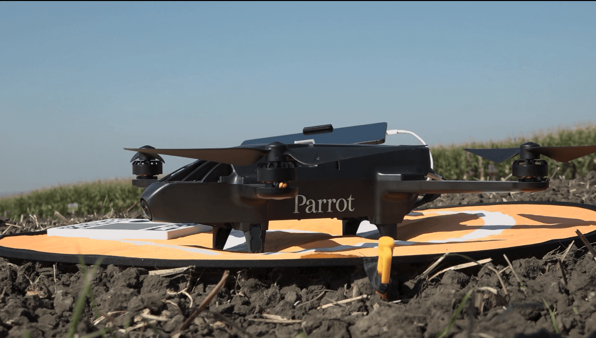 Irigare SMART în Moldova: drone, senzori, stații meteo!