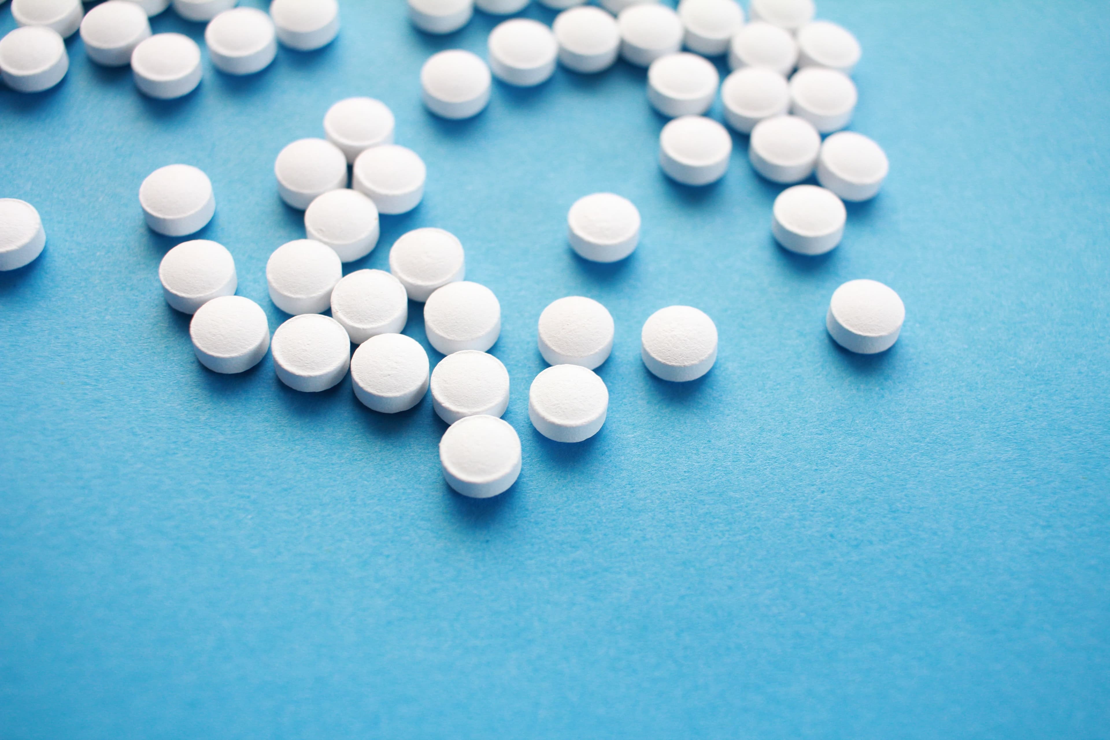 Pfizer a început teste cu medicament oral contra Covid-19