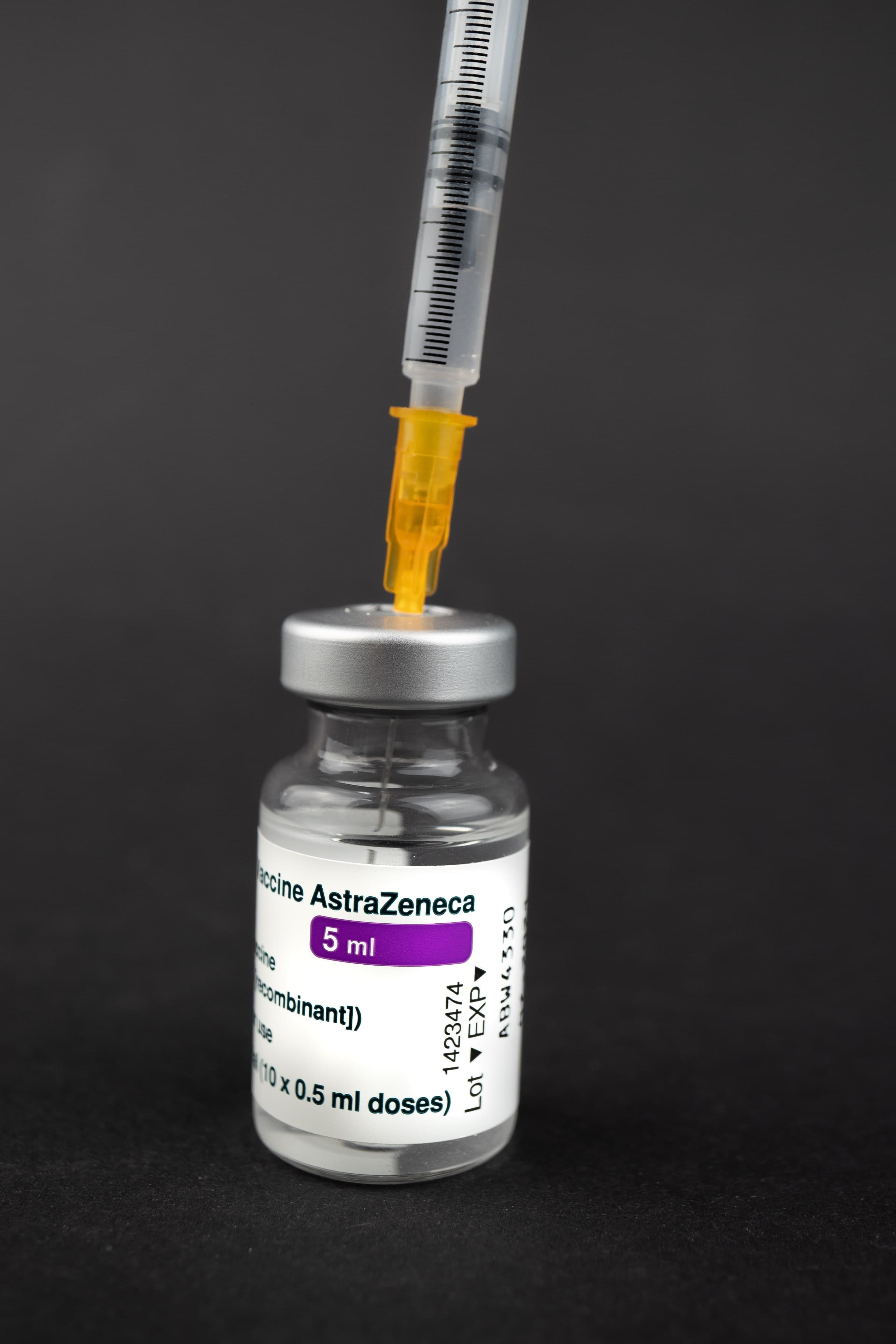 Sindromul Guillain-Barré, printre efectele secundare ale vaccinului AstraZeneca