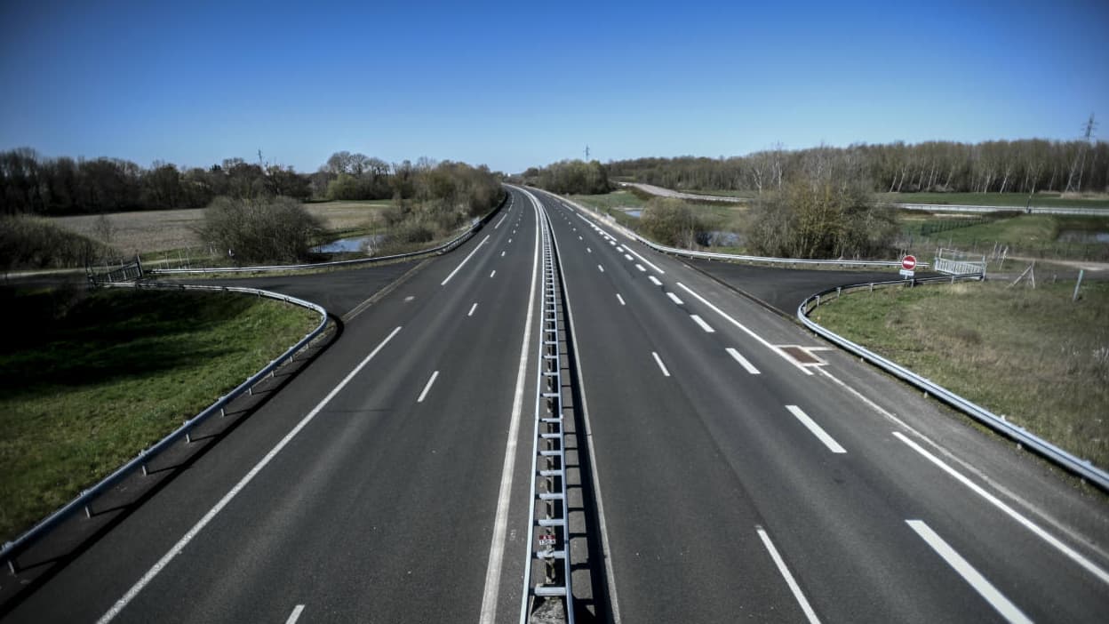 VIDEO | „Încă un pas spre UE”. Când va fi construită Autostrada Unirii, drumul care va lega Moldova şi Transilvania