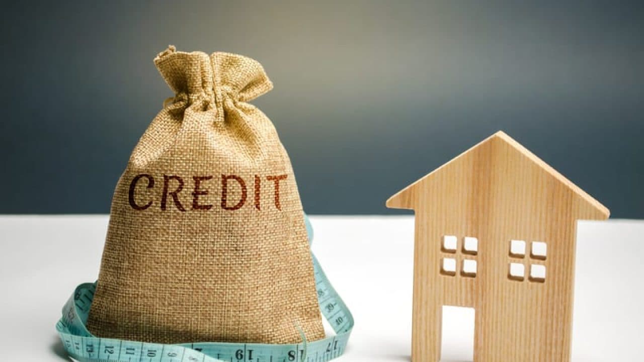 Sume record: moldovenii iau tot mai multe credite