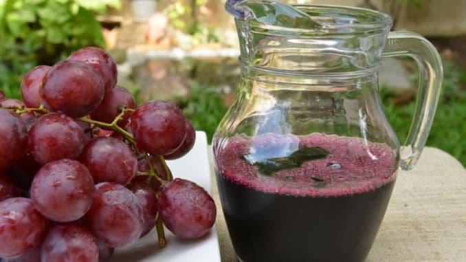 Cum păstrați mustul mai mult timp, chiar și peste iarnă, fără să fermenteze!
