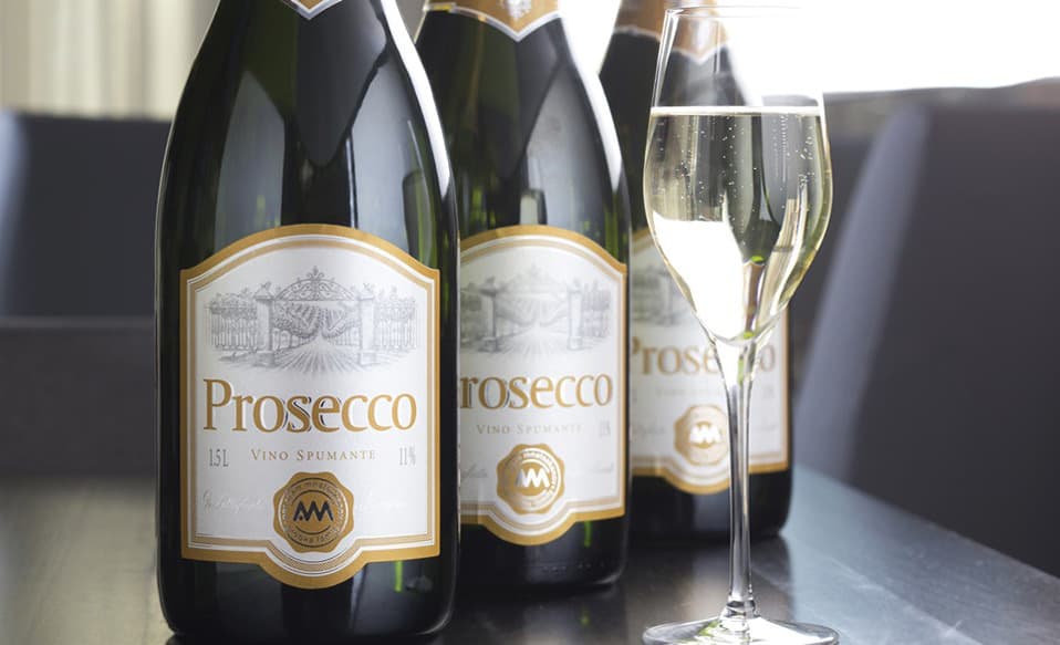 Celebrul vin Prosecco, în centrul unui scandal între viticultorii italieni, cei sloveni şi cei croaţi