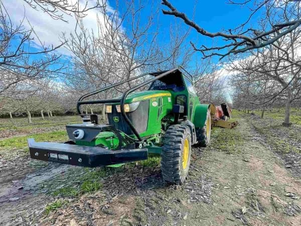 Tehnologia care poate transforma un tractor obișnuit în unul autonom