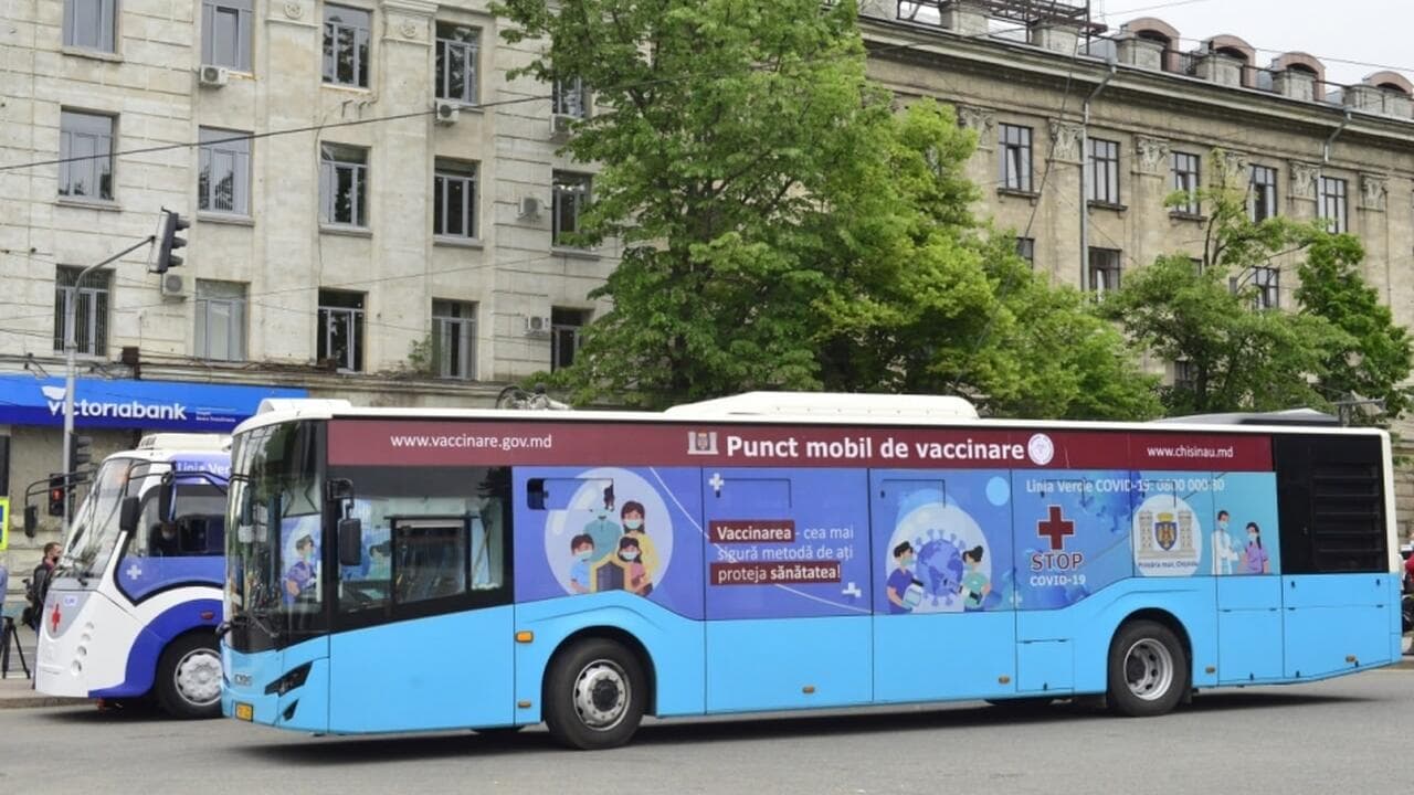 Punctele mobile de vaccinare, disponibile și în 2022