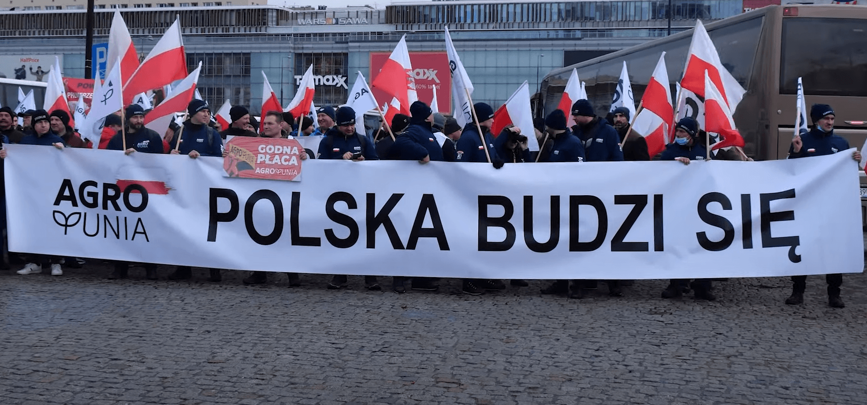 Dacă fermierii noștri rabdă, cei din Polonia ies în stradă / VIDEO
