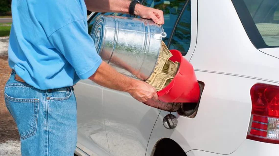 Prețul la carburanți va crește semnificativ