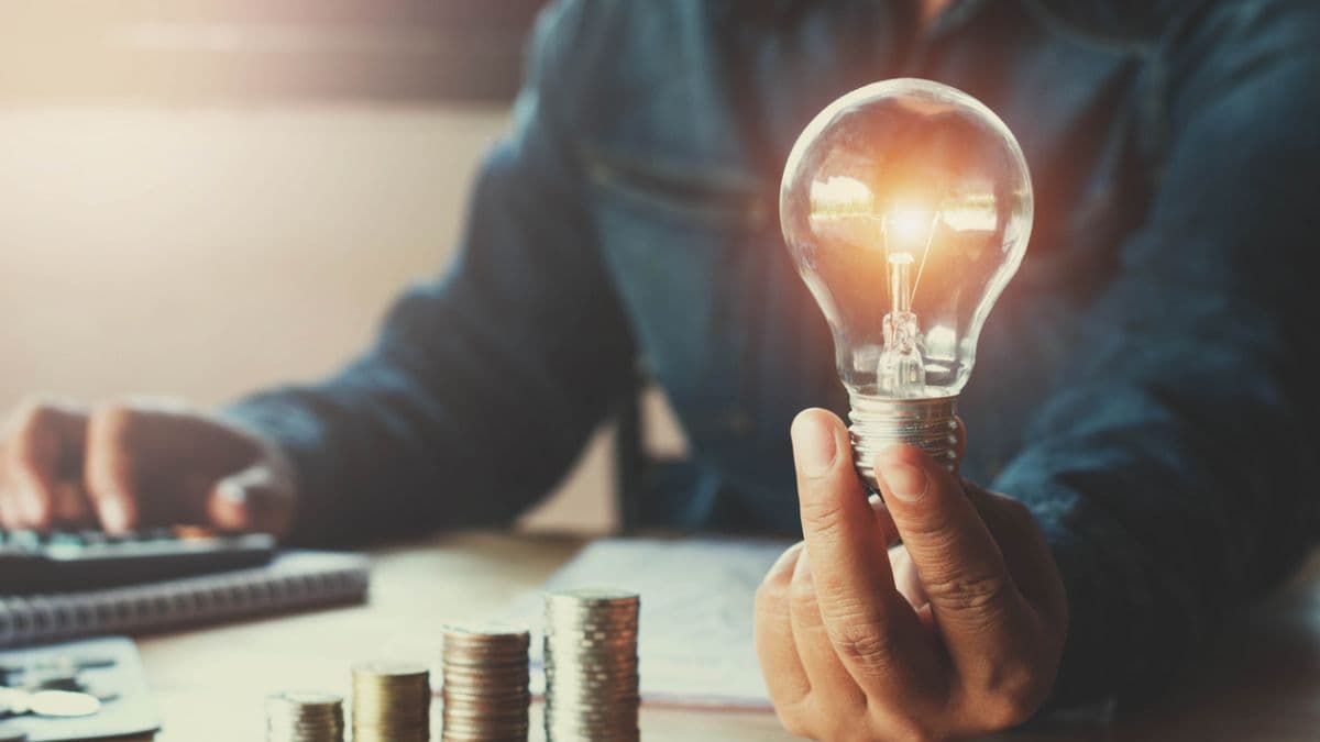 Au fost majorate tarifele la energia electrică