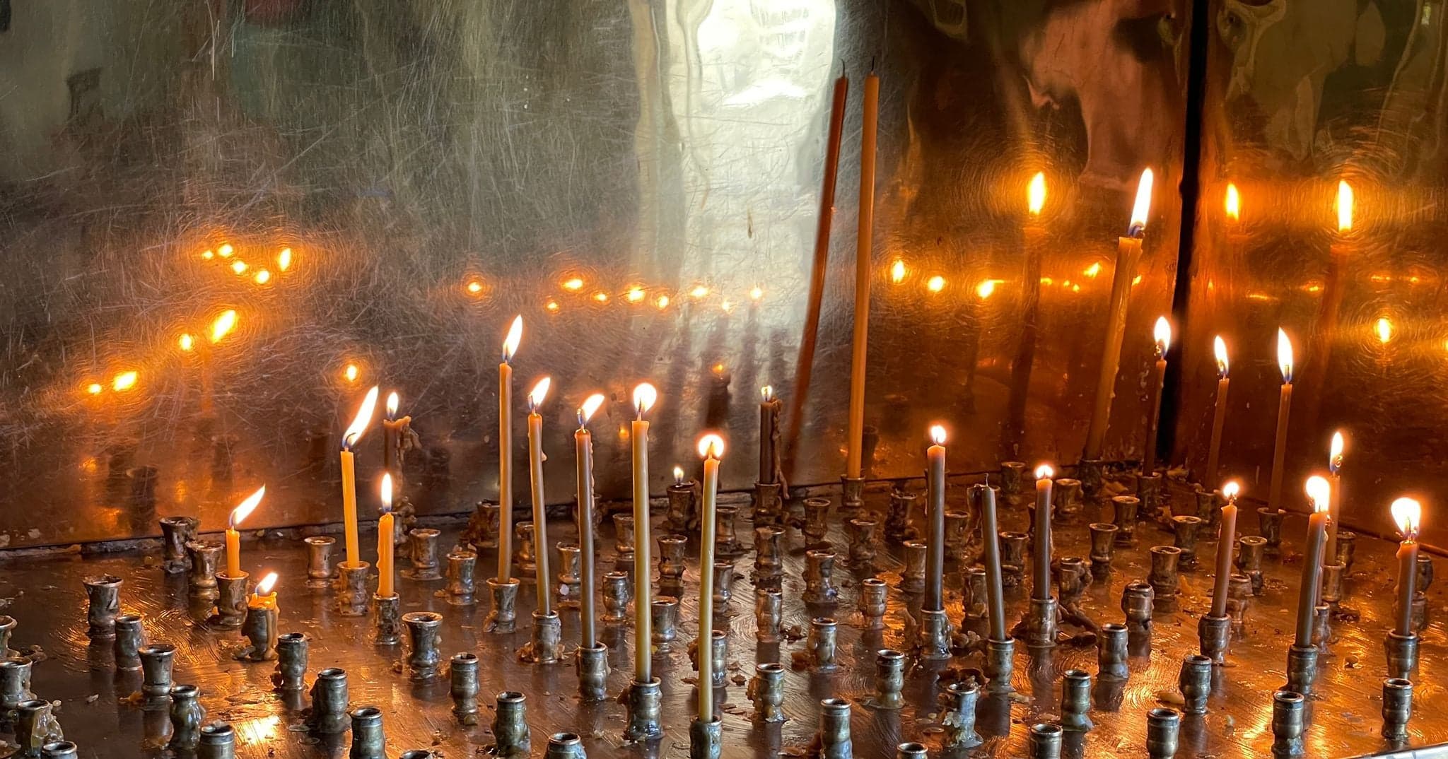 Pericol de incendii în lăcașele de cult, în noaptea de Înviere