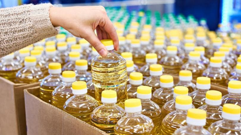 De ce s-a scumpit uleiul vegetal? Poziția Trans-Oil și promisiunea statului