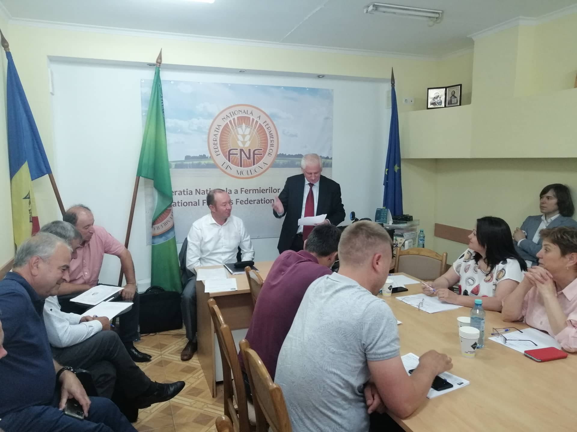 FNFM s-a întrunit într-o ședință cu ministrul Agriculturii