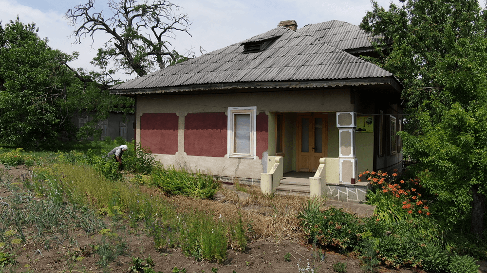 Cât o să mai fie casa, oamenii din sat îl vor ține minte…