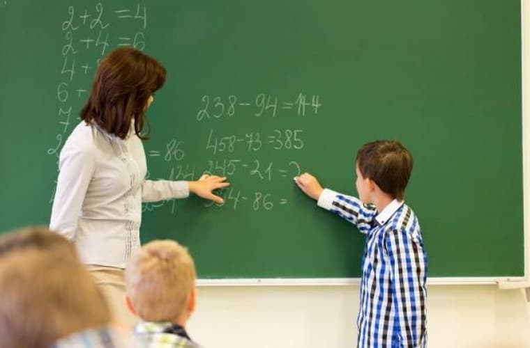 Deficit de peste 2300 de cadre didactice în Moldova