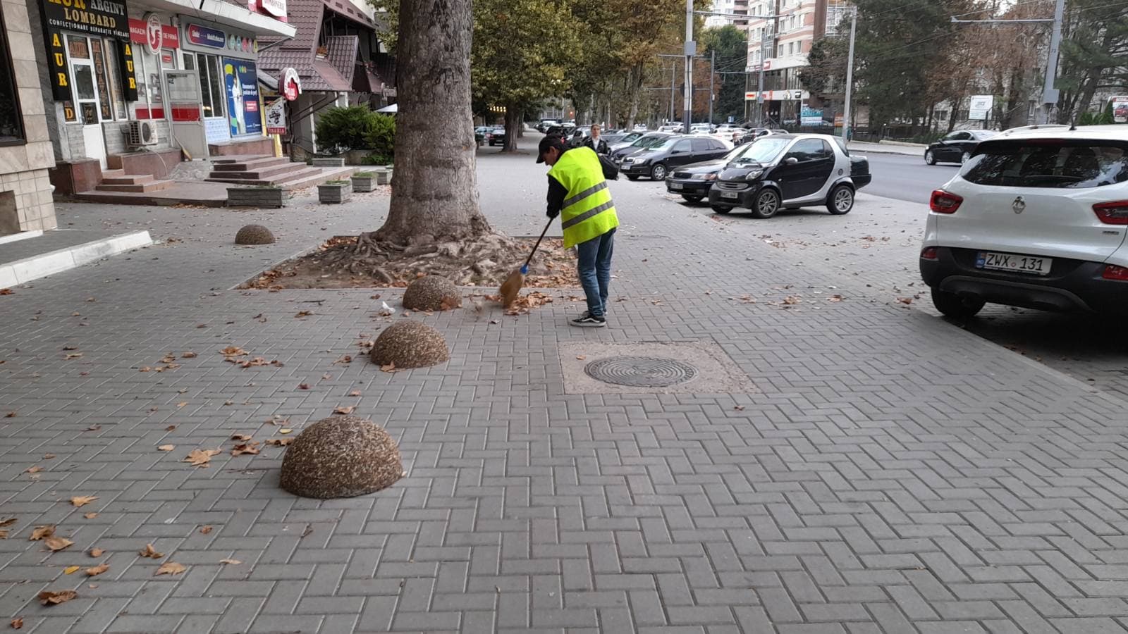 În Capitală, a fost lansată campania de salubrizare din această toamnă