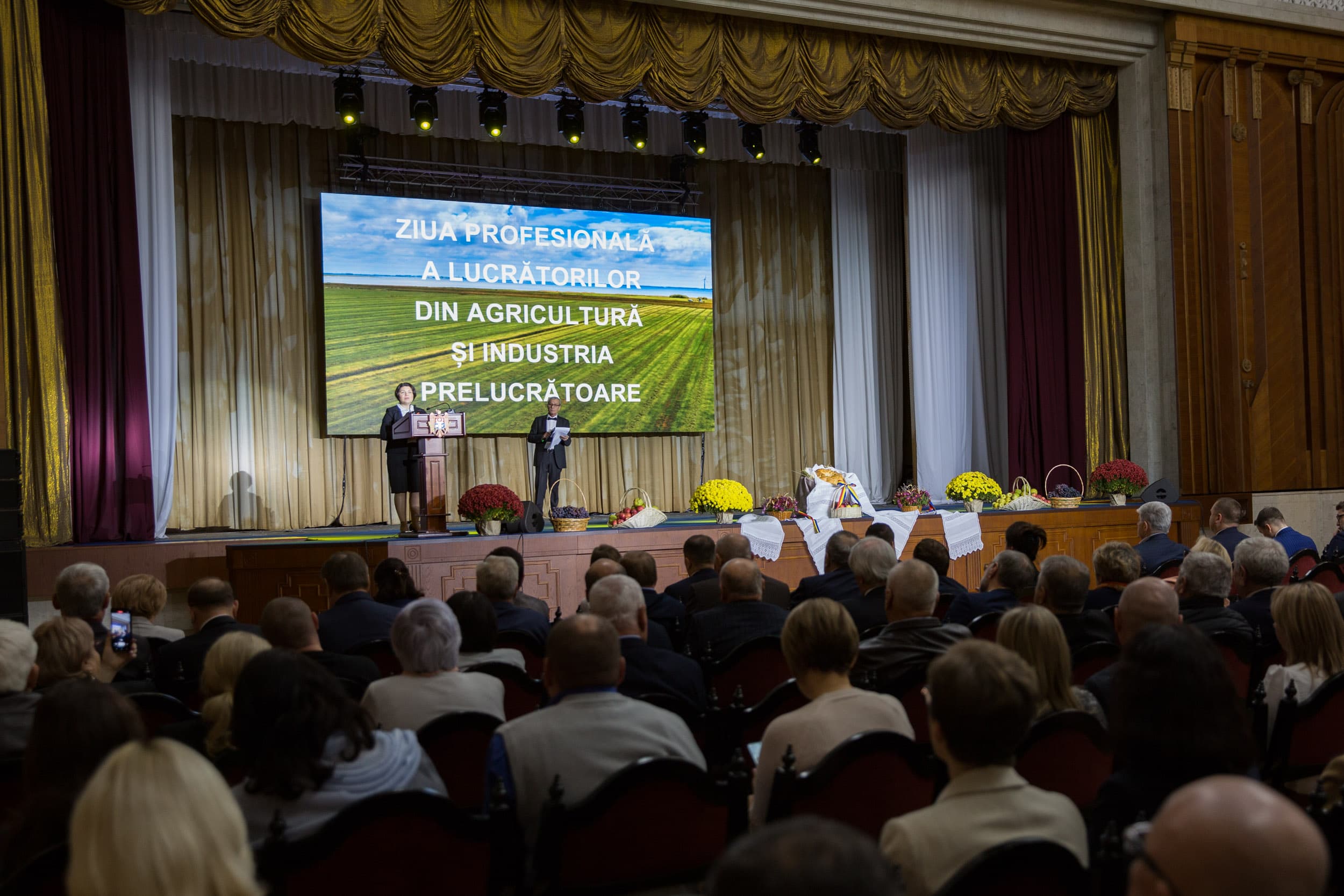 Zi de mândrie. Moldovenii marchează Ziua Agricultorului