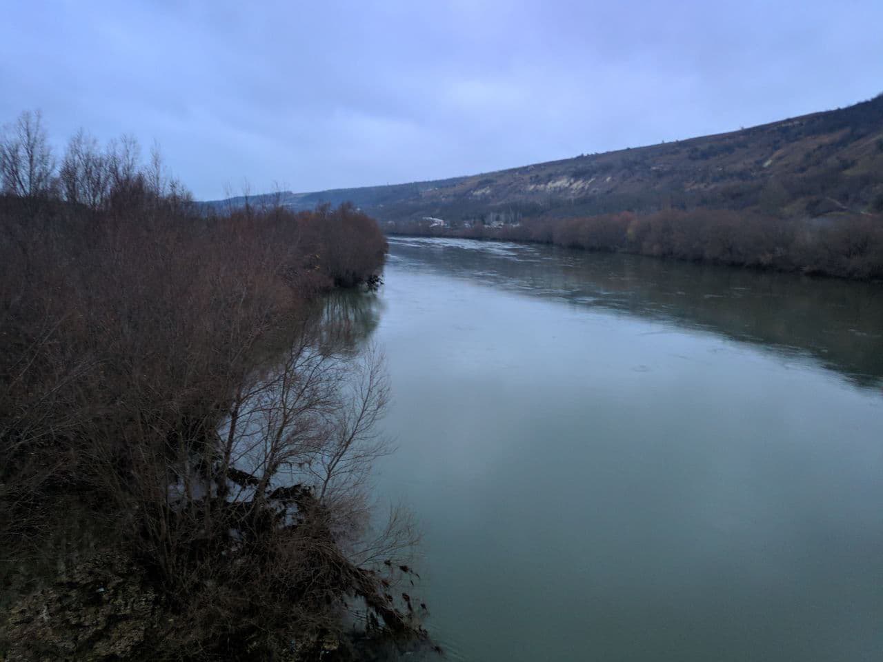 Nivelul apei la Naslavcea a scăzut. Riscul de inundare, tot mai mic