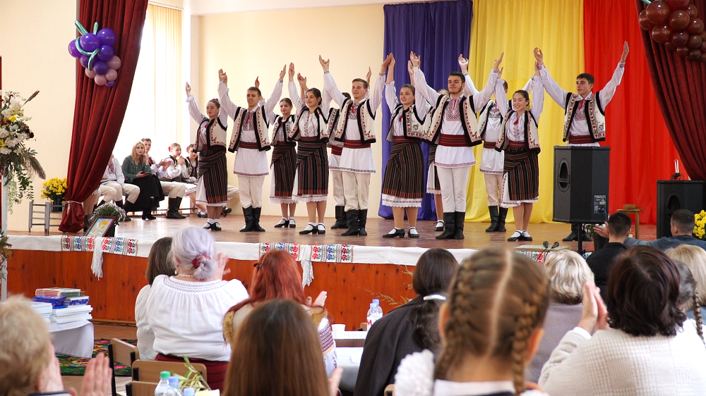 Tradițiile românești, promovate la Colegiul Agroindustrial din Rîșcani