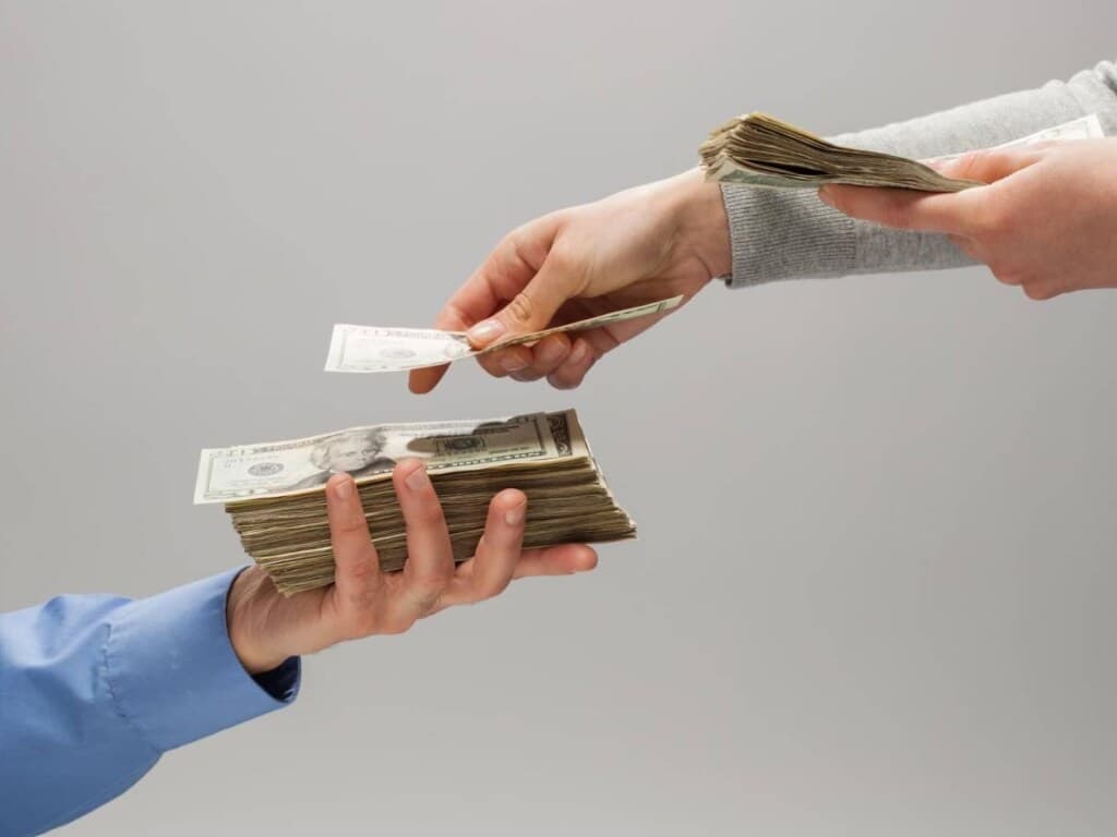 Subvenții mai mari pentru șomerii ce vor să inițieze o afacere