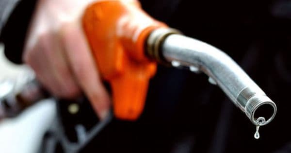 Costul benzinei este în continuă creștere