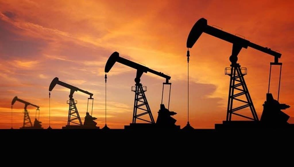Prețul petrolului a scăzut la cel mai jos nivel din 2021