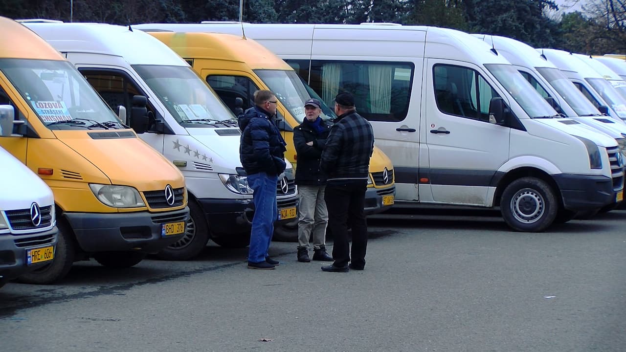 Transportatorii, din nou revoltați. Vor organiza două flashmoburi