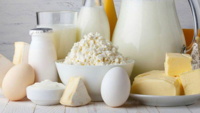 Importurile de lactate inundă piața: Producția locală acoperă doar jumătate din consum