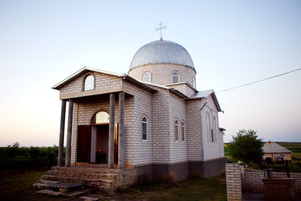 Scurt istoric despre Mănăstirea „Sfinţii şi Drepţii Părinţi Ioachim şi Ana”