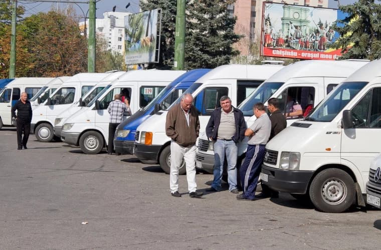 Transportatorii amenință din nou cu proteste