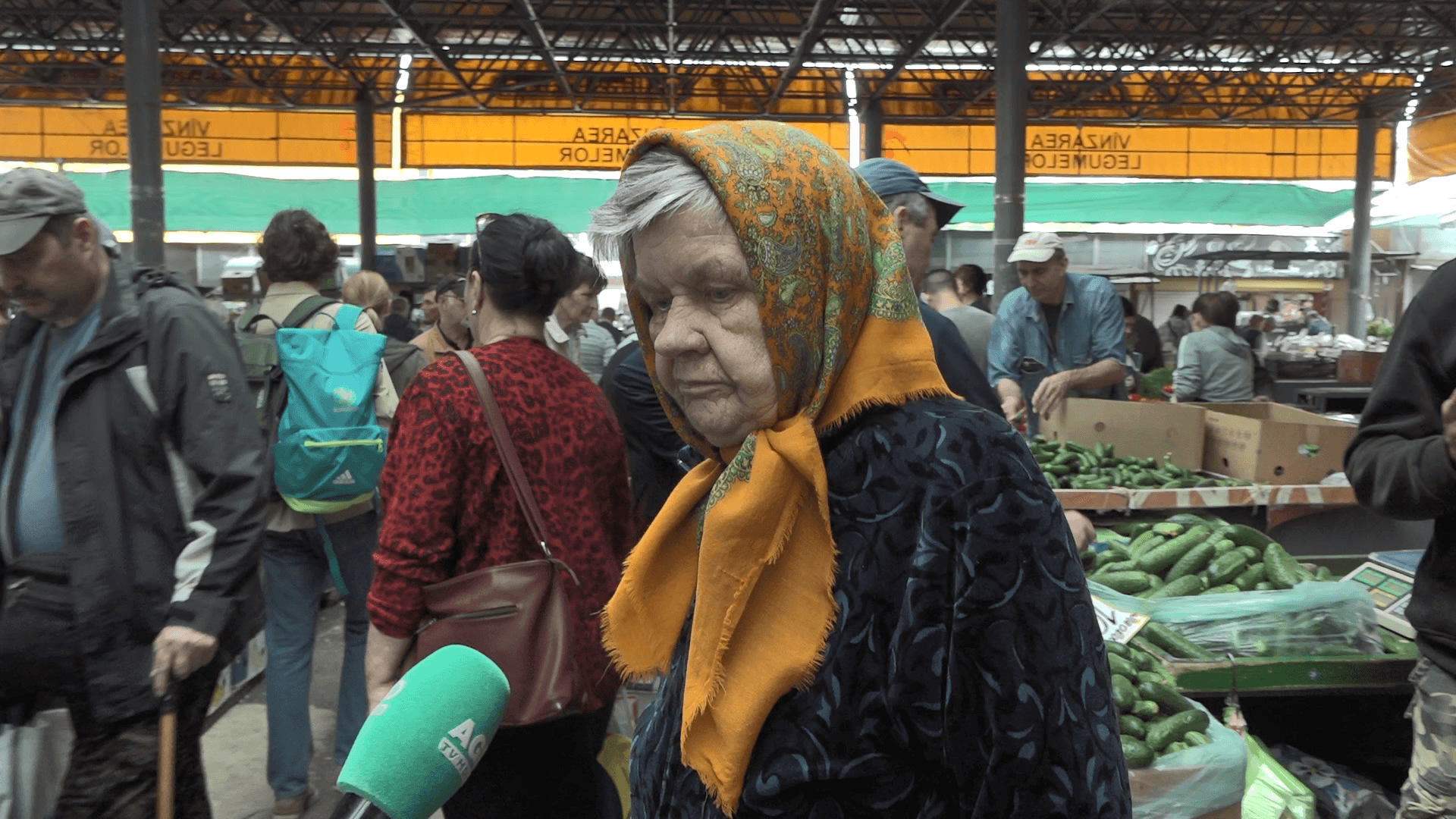 Nu le ajung bani pentru a achiziționa delicii de sezon
